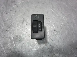 Foto de INTERRUPTOR CITROEN XSARA PICASSO 2.0 HDi CAT (RHY / DW10TD) (90 CV / 66 KW)