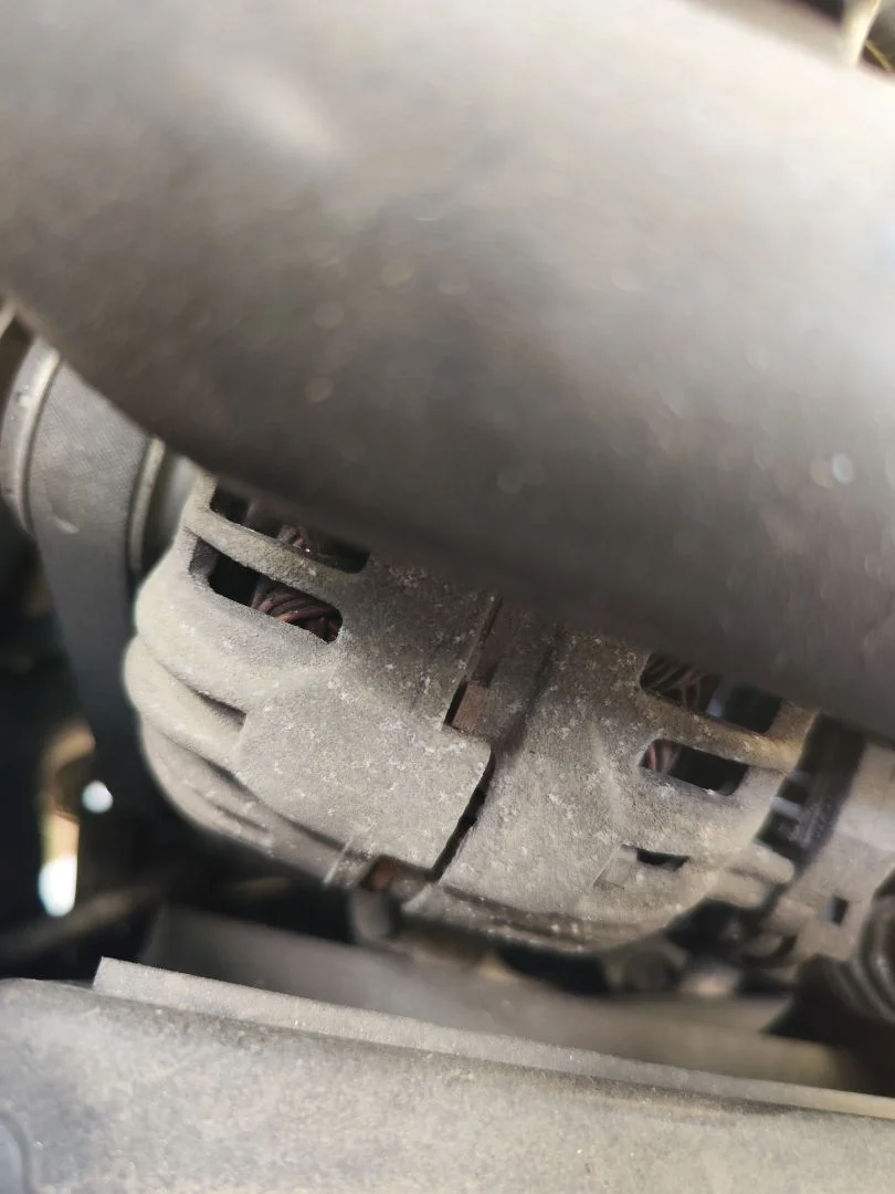 Foto de ALTERNADOR VOLKSWAGEN TOURAN (1T1) 1.9 TDI (105 CV / 77 KW)