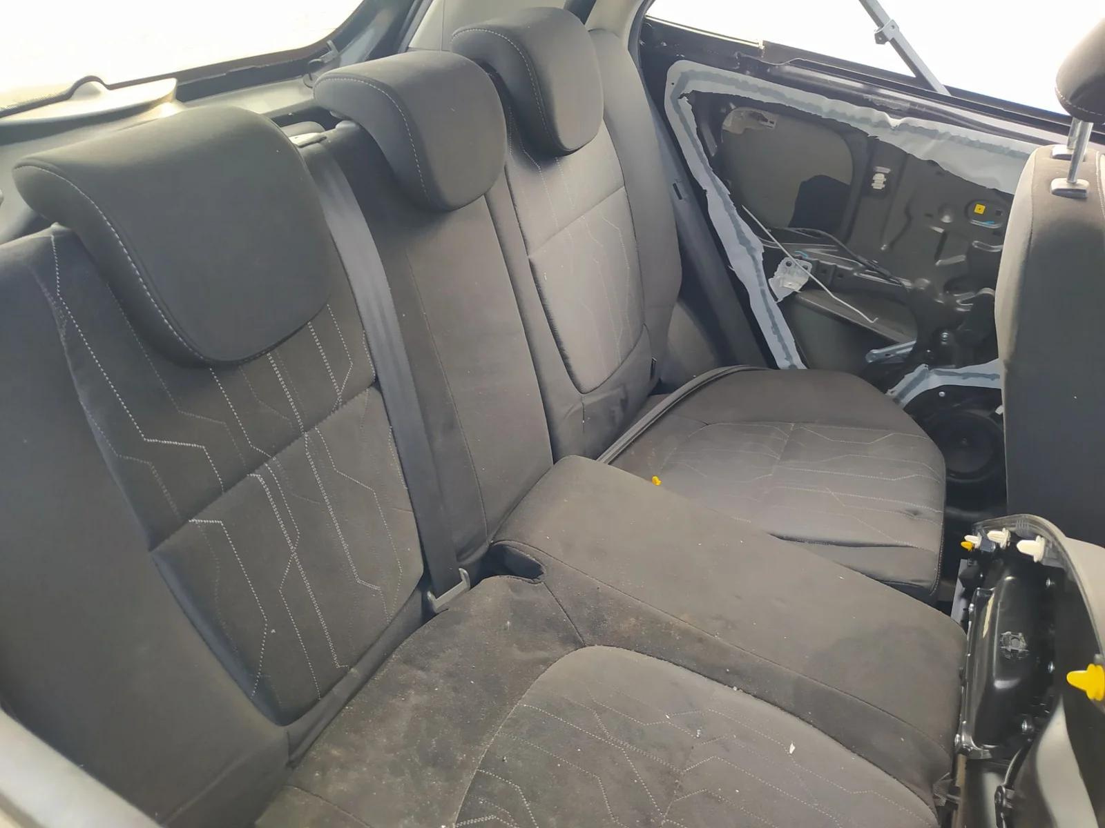 Foto de ASIENTOS TRASEROS KIA PICANTO (TA) 1.0 CAT (65 CV / 48 KW) referencia 8937007041NL1