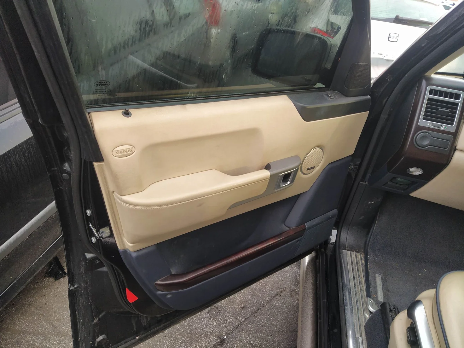 Foto de MANDO ELEVALUNAS DELANTERO IZQUIERDO LAND ROVER RANGE ROVER (LM) 4.4 V8 CAT (286 CV / 210 KW)