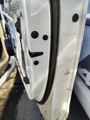 Foto de CERRADURA PUERTA DELANTERA DERECHA AUDI A4 BERLINA (8K2) referencia 8J1837016A