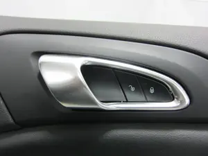 Foto de MANETA INTERIOR DELANTERA DERECHA PORSCHE CAYENNE (TIPO 92A)
