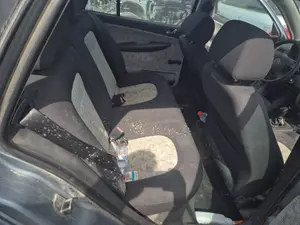 Foto de ENGANCHE CINTURON TRASERO IZQUIERDO SKODA FABIA COMBI (6Y5) 1.9 TDI (101 CV / 74 KW)