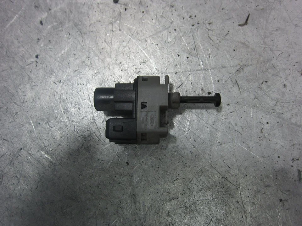 Foto de INTERRUPTOR FORD FIESTA (CBK) referencia 93BB13480