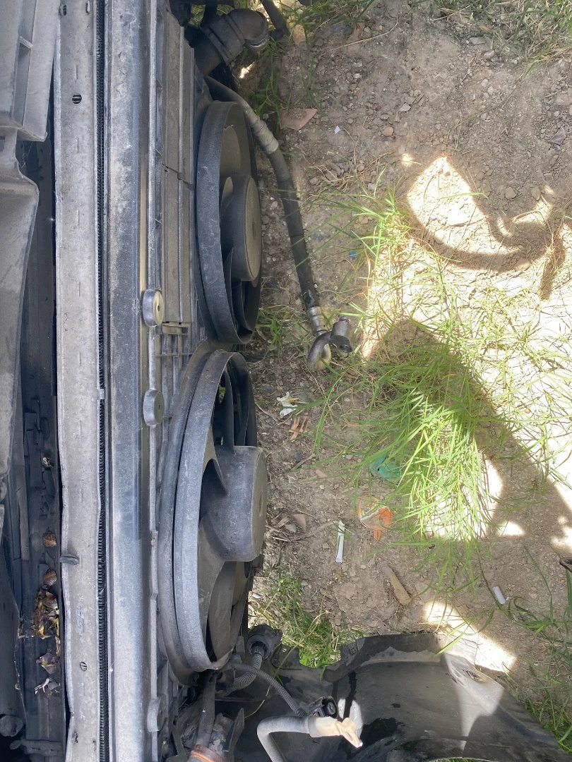 Foto de ELECTROVENTILADOR VOLKSWAGEN PASSAT VARIANT (3C5) 2.0 TDI DPF (170 CV / 125 KW) referencia 1K0959455FR
