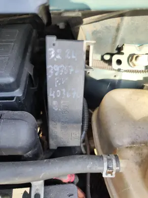 Foto de CAJA PRECALENTAMIENTO OPEL ZAFIRA A 2.0 DTI (101 CV / 74 KW)