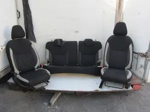 Foto de JUEGO ASIENTOS COMPLETO NISSAN MICRA (K14) 0.9 CAT (90 CV / 66 KW)