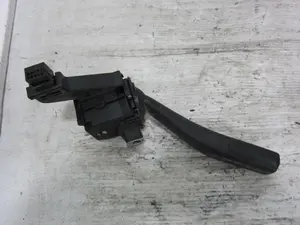 Foto de MANDO INTERMITENTES SEAT ALTEA (5P1) 2.0 TDI (140 CV / 103 KW) referencia 1K0953513 foto 4
