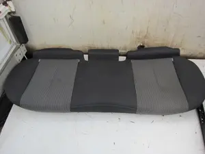 Foto de JUEGO ASIENTOS COMPLETO SEAT LEON (1P1) 1.6 TDI (105 CV / 77 KW) referencia 1K4881105 foto 17