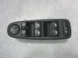 Foto de MANDO ELEVALUNAS DELANTERO IZQUIERDO CITROEN GRAND C4 PICASSO 1.6 16V HDi FAP (109 CV / 80 KW) referencia 96639382ZD