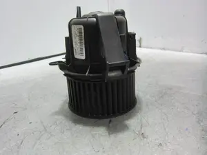 Foto de MOTOR CALEFACCION CITROEN C3 1.4 (73 CV / 54 KW) referencia T4190001 foto 2