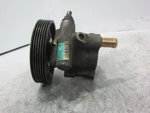 Foto de BOMBA DIRECCION RENAULT LAGUNA II (BG0) referencia 26060397 foto 4
