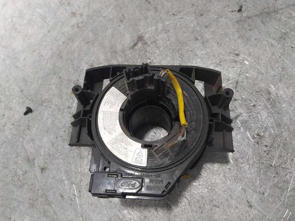 Foto de ANILLO AIRBAG FORD FIESTA (CNN) 1.0 EcoBoost CAT (101 CV / 74 KW) referencia 8A6T13N064AH