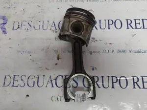 Foto de PISTON RENAULT LAGUNA III BERLINA referencia 1065.3 foto 2