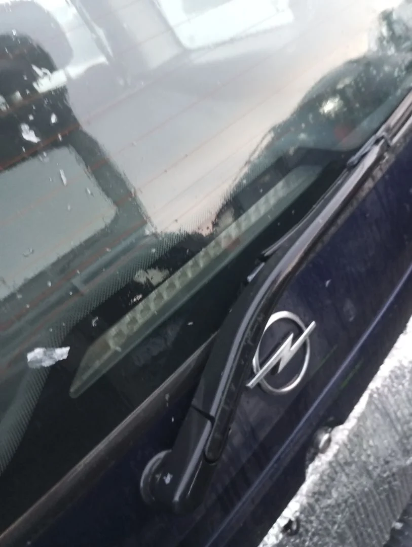 Foto de LUZ CENTRAL DE FRENO OPEL ZAFIRA A 2.0 DTI (101 CV / 74 KW)