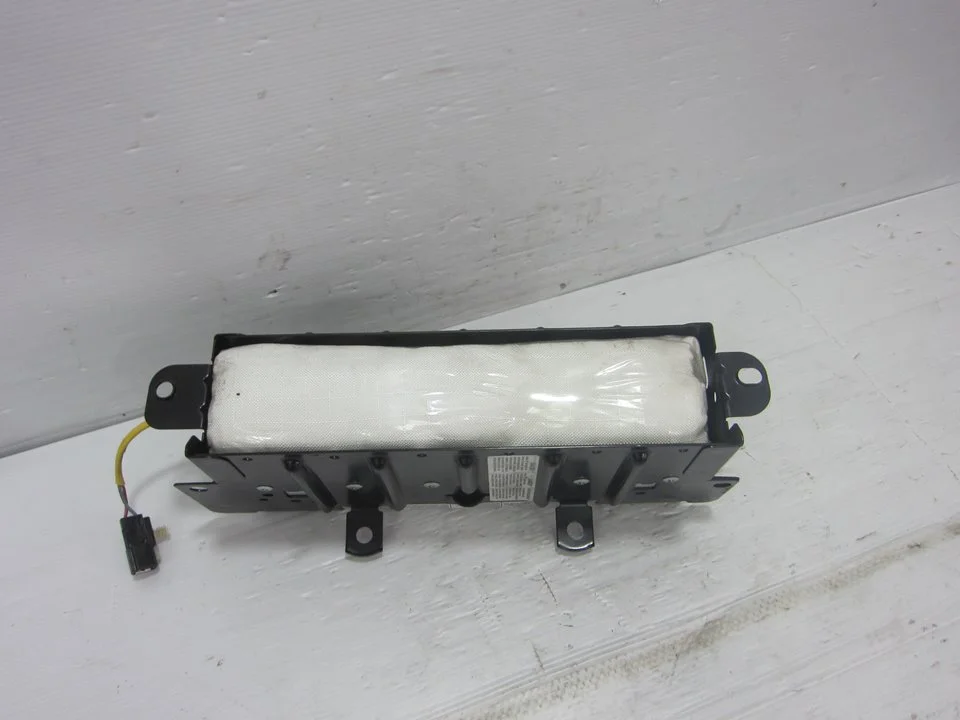 Foto de AIRBAG DELANTERO DERECHO JAGUAR XJ 4.0 CAT (320 CV / 235 KW)