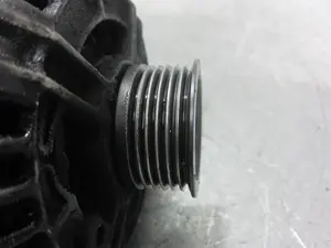 Foto de ALTERNADOR CITROEN XSARA BERLINA 2.0 HDi CAT (RHY / DW10TD) (90 CV / 66 KW) referencia 0124615002 foto 3
