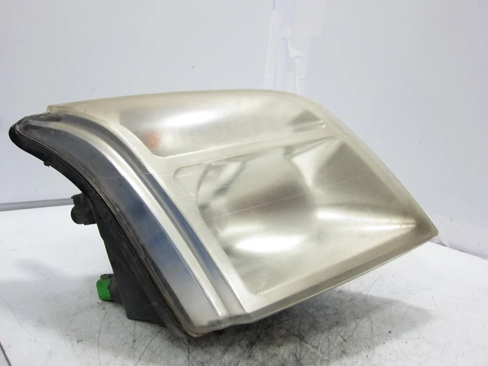 Foto de FARO DERECHO FORD TRANSIT CONNECT (TC7) 1.8 TDCi CAT (75 CV / 55 KW) referencia 2T1413006