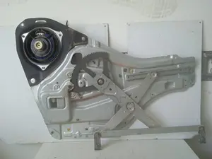 Foto de ELEVALUNAS DELANTERO DERECHO KIA SPORTAGE (KM) 2.0 CAT (141 CV / 104 KW) referencia 834801F010 foto 2