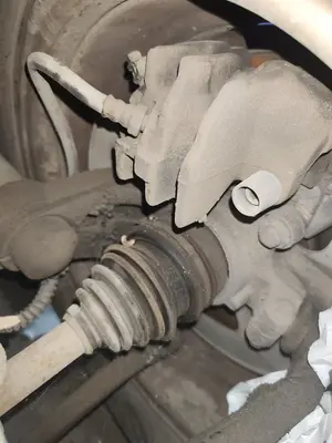 Foto de TRANSMISION DELANTERA IZQUIERDA MG ROVER ROVER 75 (RJ) 2.0 16V CDT (116 CV / 85 KW)