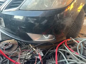 Foto de PARAGOLPES DELANTERO SAAB 9-3 BERLINA 1.9 TiD CAT (150 CV / 110 KW) foto 2