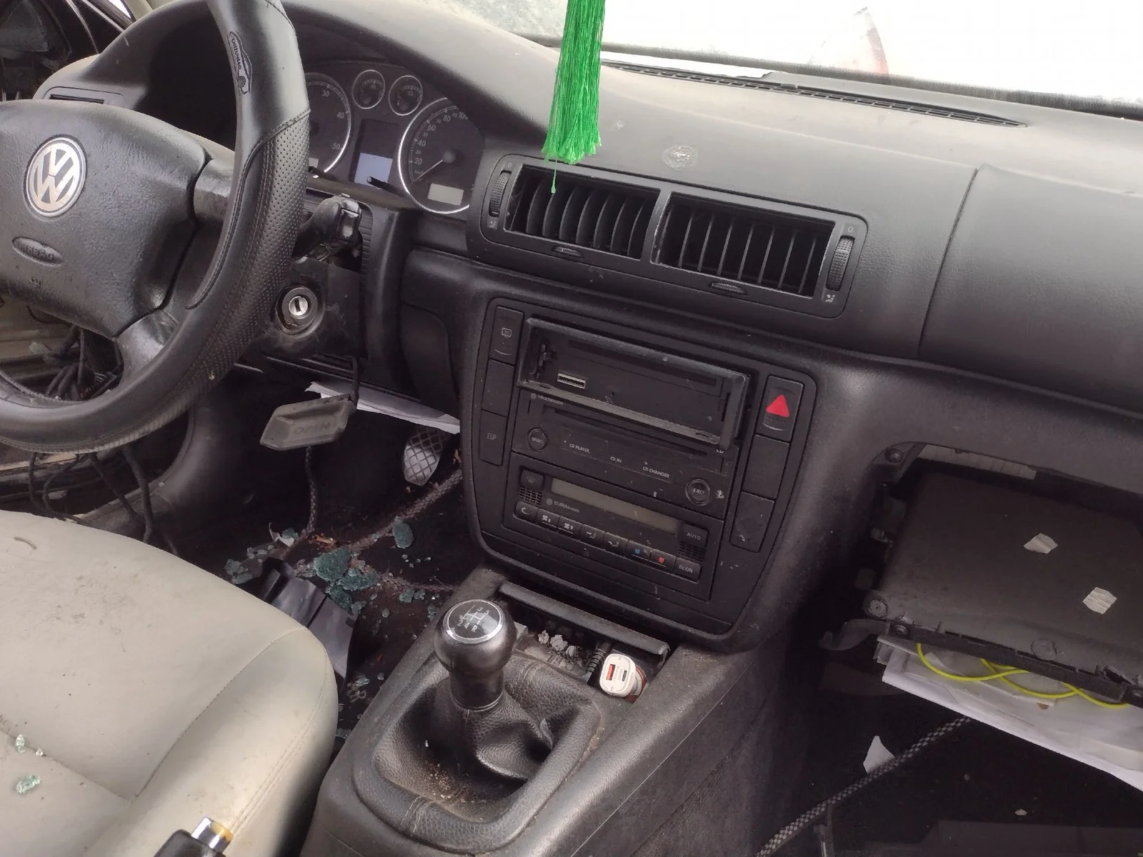 Foto de CENTRALITA AIRBAG VOLKSWAGEN PASSAT BERLINA (3B3) 1.9 TDI (131 CV / 96 KW) referencia 1C0909605C FKZ