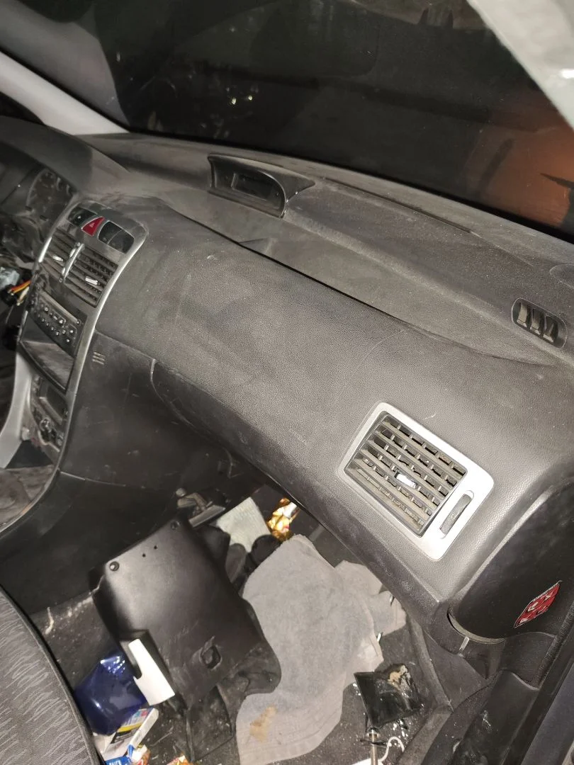 Foto de SALPICADERO PEUGEOT 307 (S1)(04.2001) 1.6 16V CAT (109 CV / 80 KW) referencia 821165