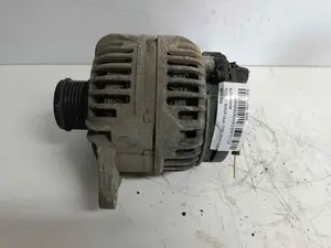Foto de ALTERNADOR PEUGEOT BOXER (333/335) FURGÓN TECHO ELEVADO BAT.4035MM 3.0 HDI FAP CAT (146 CV / 107 KW) referencia 504057813 foto 4