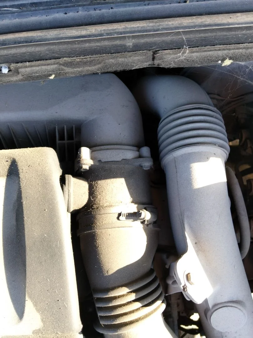 Foto de CAUDALIMETRO PEUGEOT 407 1.6 HDi FAP CAT (9HZ / DV6TED4) (109 CV / 80 KW) referencia 1610874680