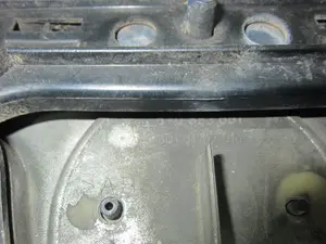 Foto de REJILLA DELANTERA SKODA FABIA (6Y2/6Y3) referencia 00101117014 foto 2