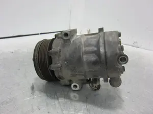 Foto de COMPRESOR AIRE ACONDICIONADO OPEL CORSA C 1.7 16V DI CAT (Y 17 DTL / LK8) (65 CV / 48 KW) referencia SD6V121429F foto 5