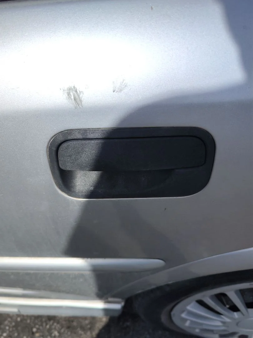 Foto de MANETA EXTERIOR TRASERA IZQUIERDA OPEL VECTRA B BERLINA 2.0 DTI (101 CV / 74 KW) referencia 9192217