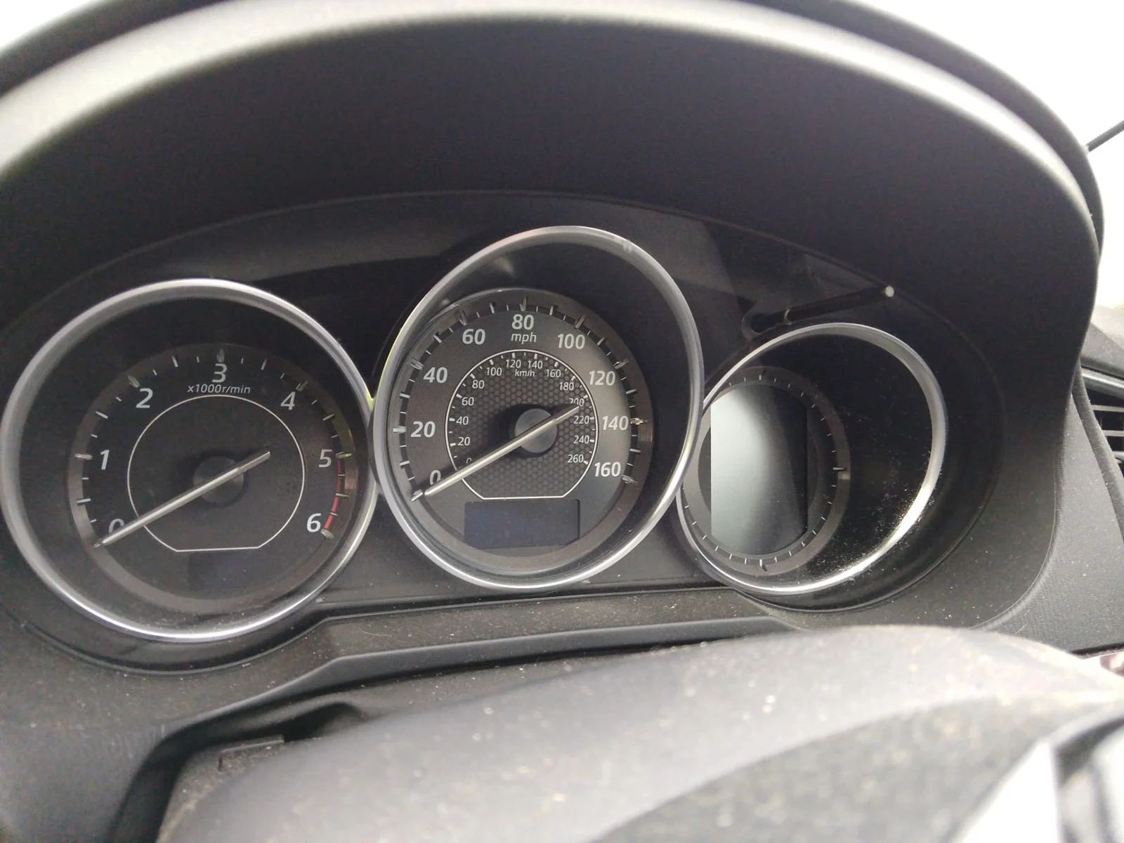 Foto de CUADRO INSTRUMENTOS MAZDA 6 BERLINA (GJ) 2.2 Turbodiesel CAT (175 CV / 129 KW) referencia GHS455471G