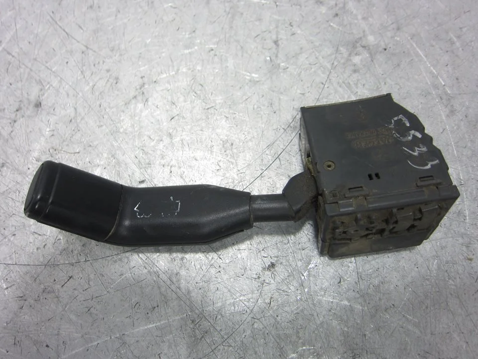 Foto de MANDO LIMPIA RENAULT CLIO I FASE I / II (B/C57) 1.8 (90 CV / 66 KW) referencia 7700803541