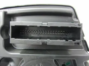 Foto de CUADRO INSTRUMENTOS OPEL ASTRA H BERLINA 1.7 16V CDTI (101 CV / 74 KW) referencia 3024902 foto 2