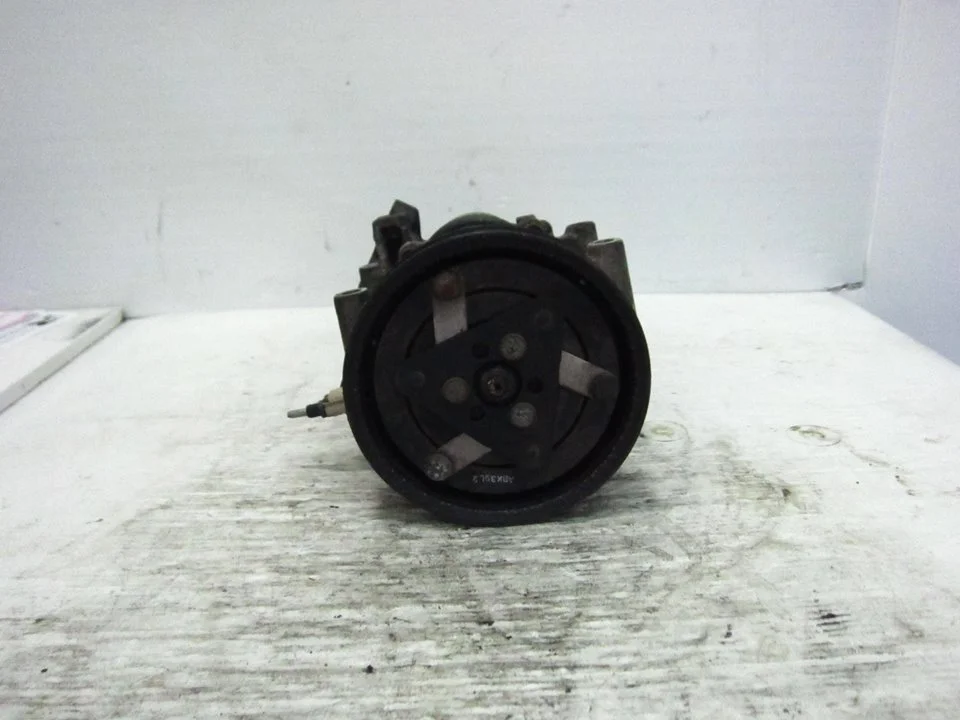 Foto de COMPRESOR AIRE ACONDICIONADO RENAULT CLIO II FASE II (B/CB0) referencia 8200315744