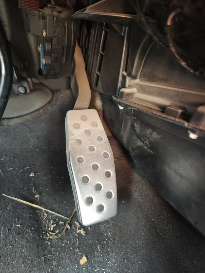 Foto de POTENCIOMETRO PEDAL OPEL ASTRA H GTC 1.7 16V CDTI (101 CV / 74 KW)