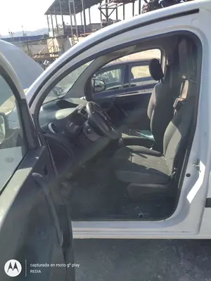 Foto de GOMAS CONTORNO PUERTA RENAULT KANGOO II (F/KW0) 1.5 dCi Diesel FAP (90 CV / 66 KW)