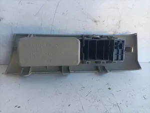 Foto de INTERRUPTOR NISSAN MICRA (K12E) 1.5 dCi Turbodiesel CAT (86 CV / 63 KW) referencia 68485 foto 4