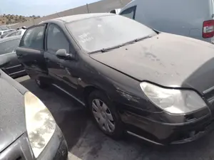 Foto de FARO ANTINIEBLA DERECHO CITROEN C4 COUPE 1.6 HDi CAT (9HY / DV6TED4) (109 CV / 80 KW) referencia 6206E1 foto 13