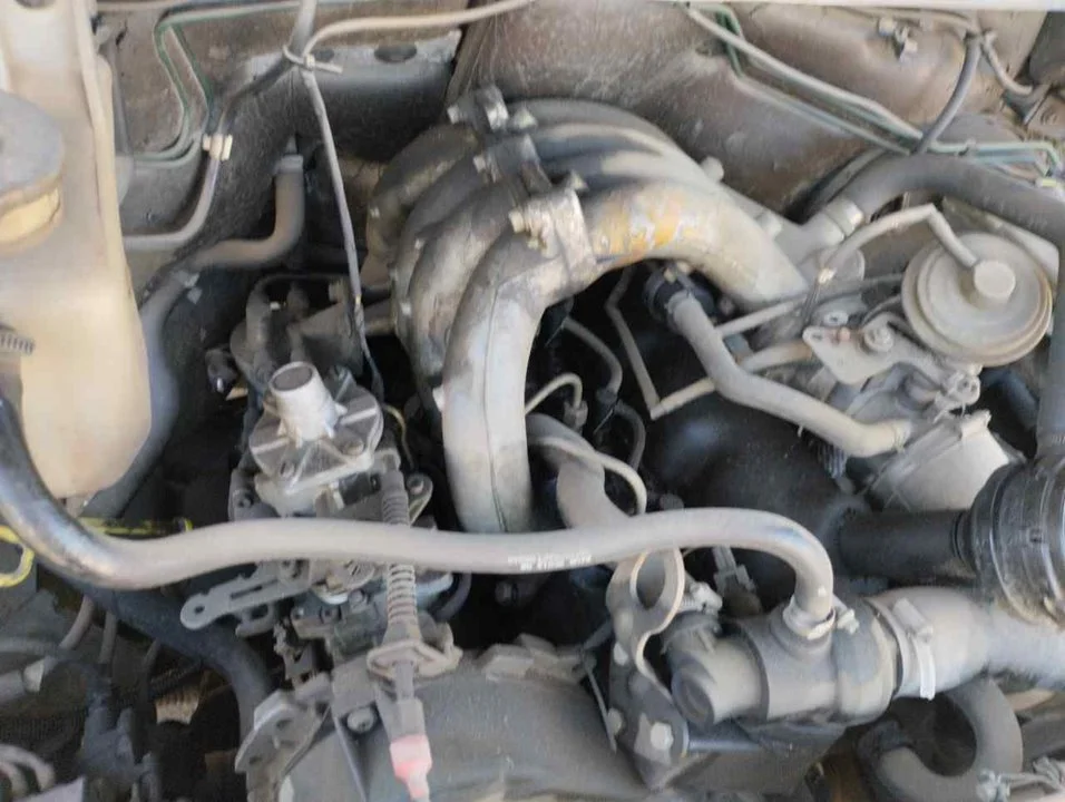 Foto de CAJA PRECALENTAMIENTO FORD TRANSIT FURGÓN (CY/DY)(1986) 2.5 Diesel (80 CV / 59 KW)