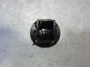 Foto de INTERRUPTOR CITROEN C5 AIRCROSS 1.2 12V e-THP / PureTech (131 CV / 96 KW) referencia 9827205180 foto 2