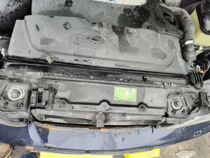 Foto de RADIADOR AGUA BMW SERIE 5 BERLINA (E39) 3.0 24V Turbodiesel CAT (193 CV / 142 KW)
