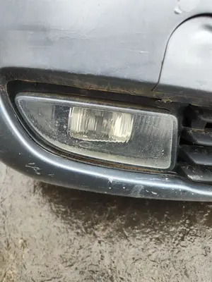 Foto de FARO ANTINIEBLA DERECHO OPEL ZAFIRA A 2.0 DTI (101 CV / 74 KW)