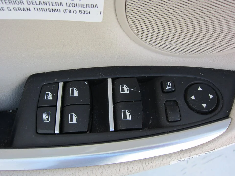 Foto de MANDO ELEVALUNAS DELANTERO IZQUIERDO BMW SERIE 5 GRAN TURISMO (F07) 3.0 24V Turbo (306 CV / 225 KW)