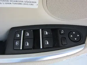 Foto de MANDO ELEVALUNAS DELANTERO IZQUIERDO BMW SERIE 5 GRAN TURISMO (F07) 3.0 24V Turbo (306 CV / 225 KW)