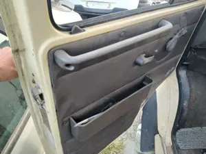 Foto de CERRADURA PUERTA DELANTERA DERECHA FIAT DUCATO I BUS 2.5 Turbodiesel (92 CV / 68 KW)