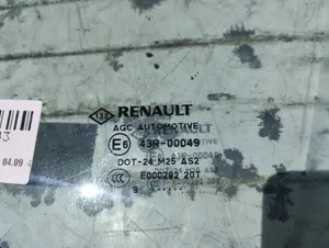 Foto de LUNA DELANTERA IZQUIERDA RENAULT SCENIC III (JZ) 1.5 dCi Diesel (106 CV / 78 KW) referencia E00029220T foto 2