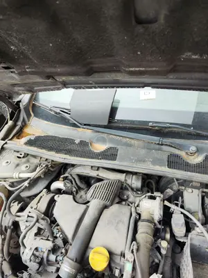 Foto de BRAZO LIMPIA DELANTERO DERECHO RENAULT MEGANE III BERLINA 5P 1.5 dCi Diesel FAP (110 CV / 81 KW) referencia 288866482R