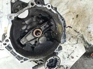 Foto de CAJA CAMBIOS SEAT IBIZA (6K1) 1.9 TDI (110 CV / 81 KW) referencia EKU foto 2